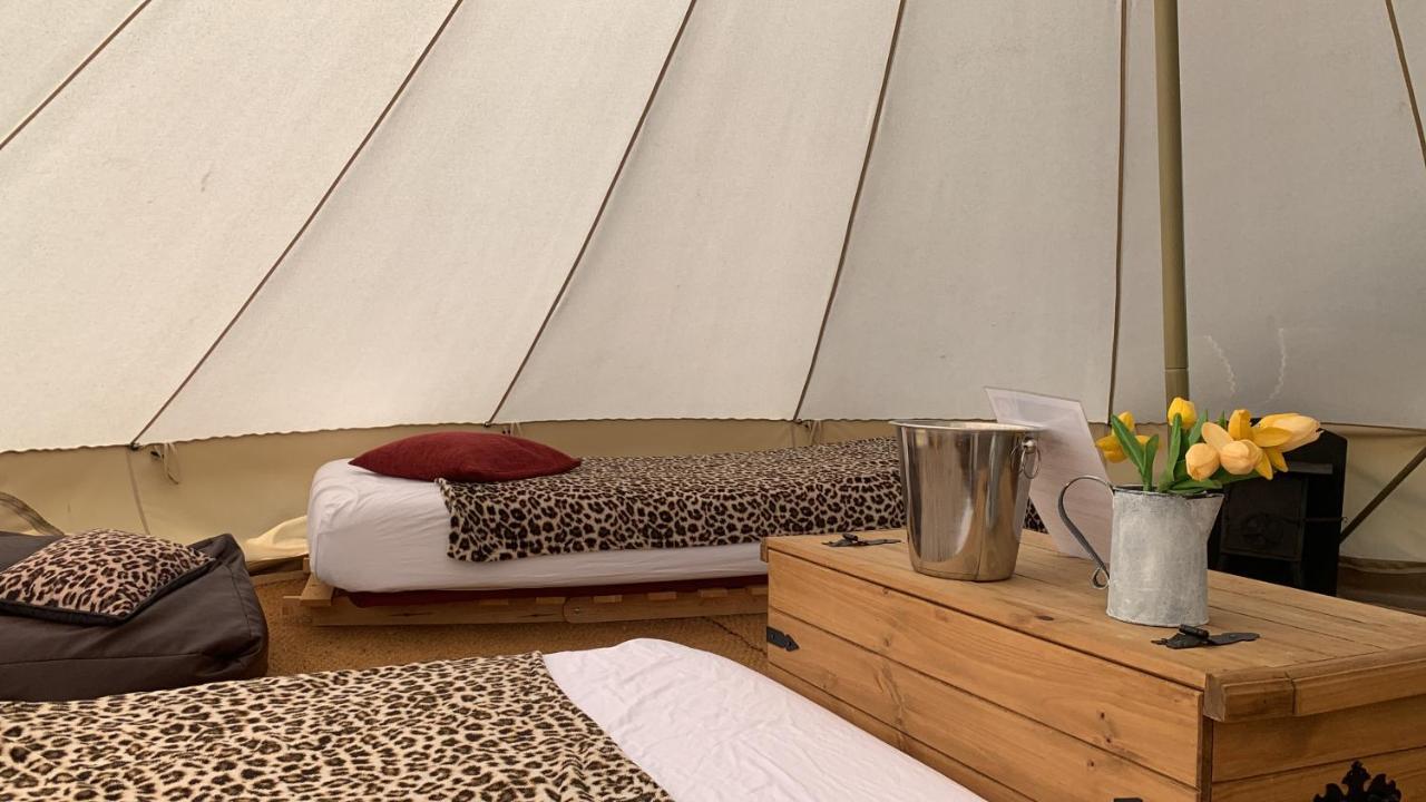 Home Farm Radnage Glamping Bell Tent 7, With Log Burner And Fire Pit High Wycombe Exterior photo